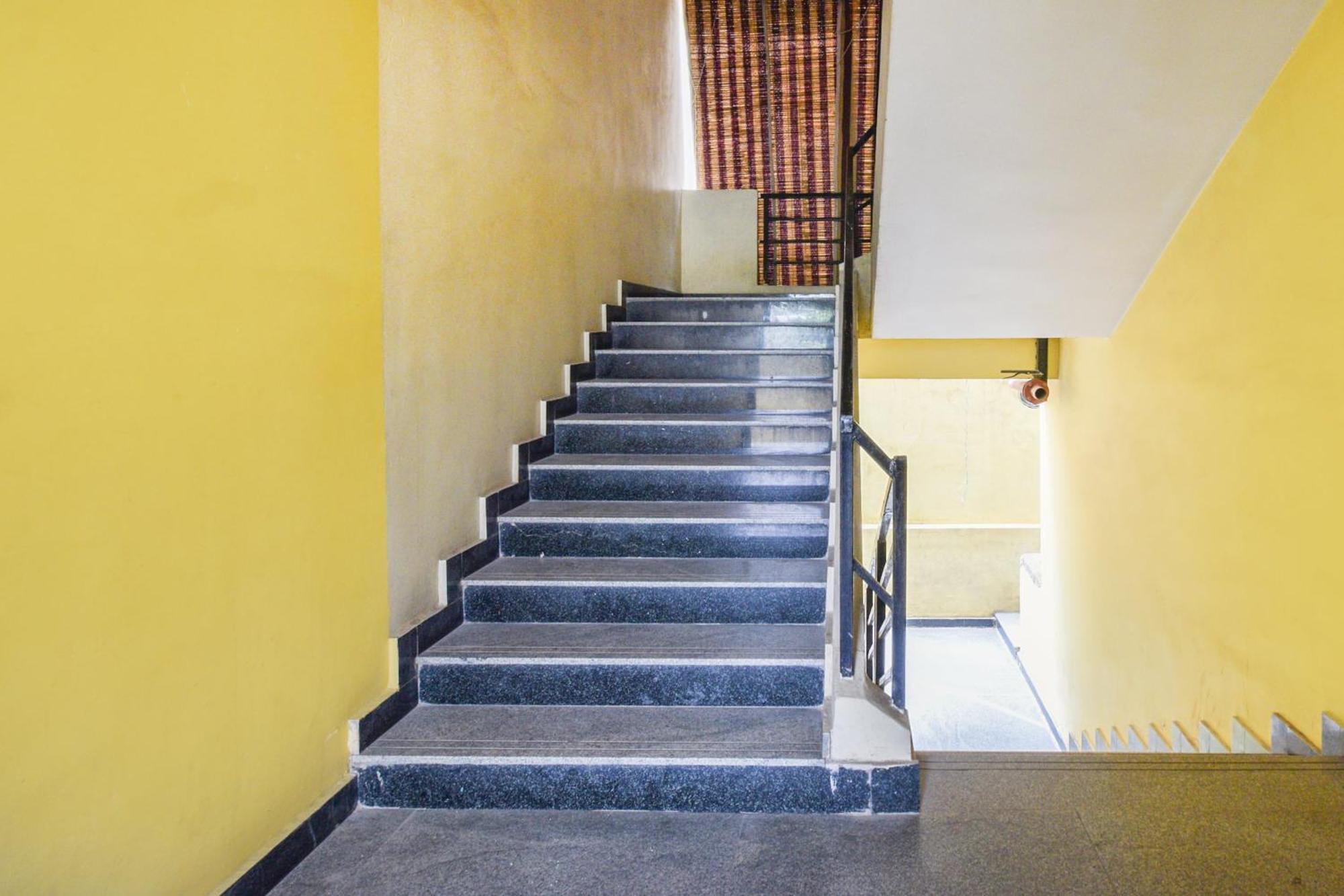 Hotel O Lucky Grand Hyderabad Eksteriør billede