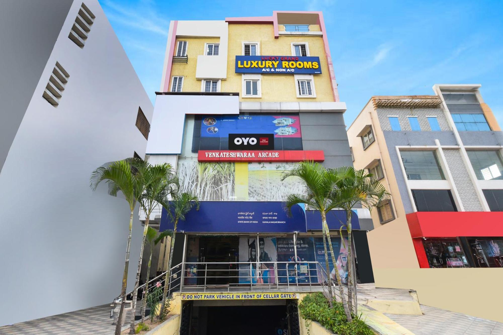 Hotel O Lucky Grand Hyderabad Eksteriør billede