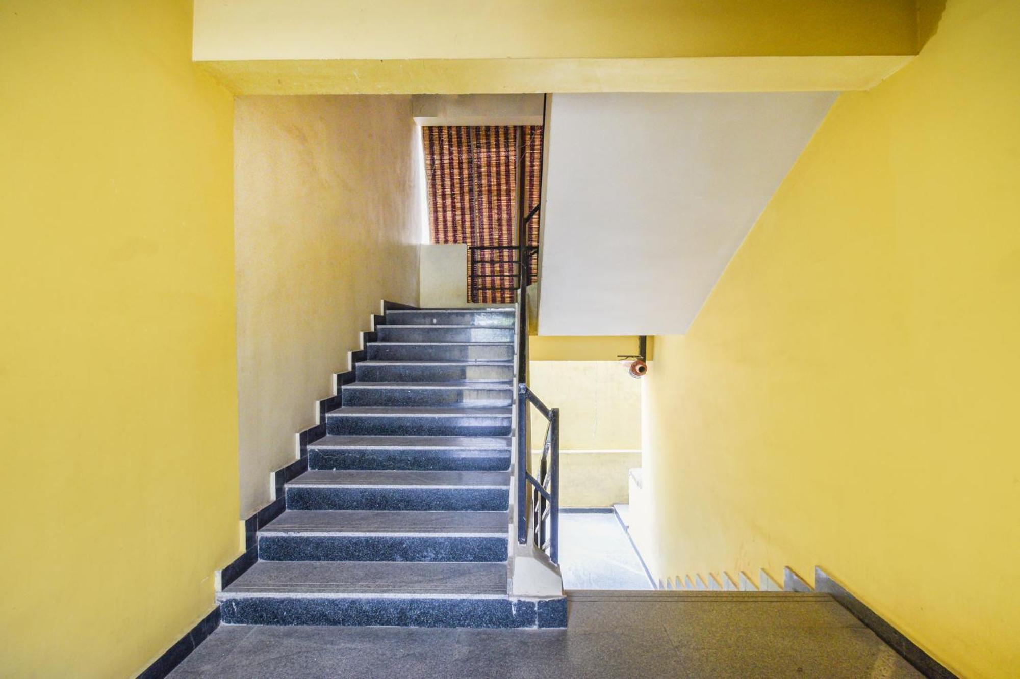 Hotel O Lucky Grand Hyderabad Eksteriør billede