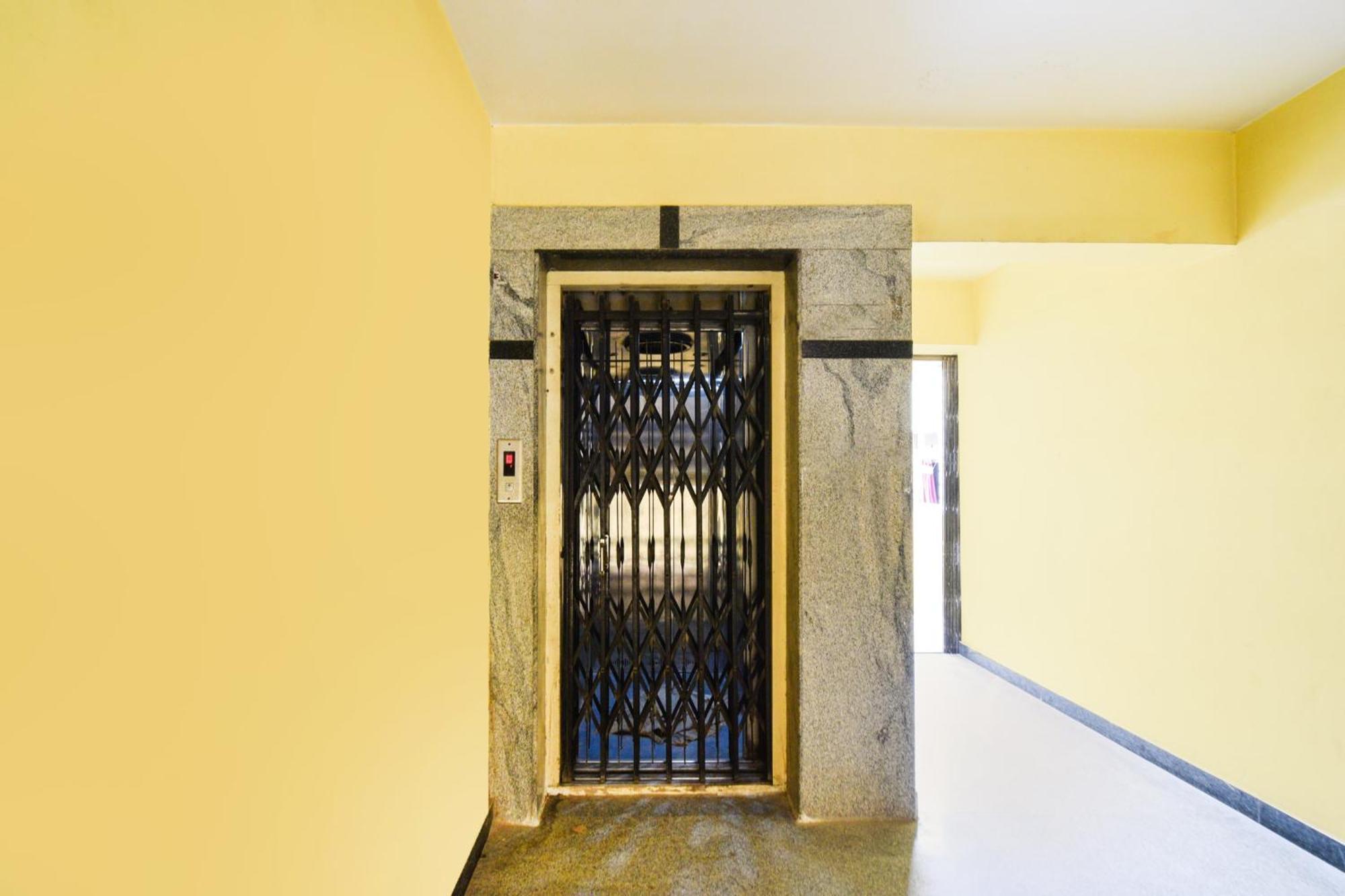 Hotel O Lucky Grand Hyderabad Eksteriør billede