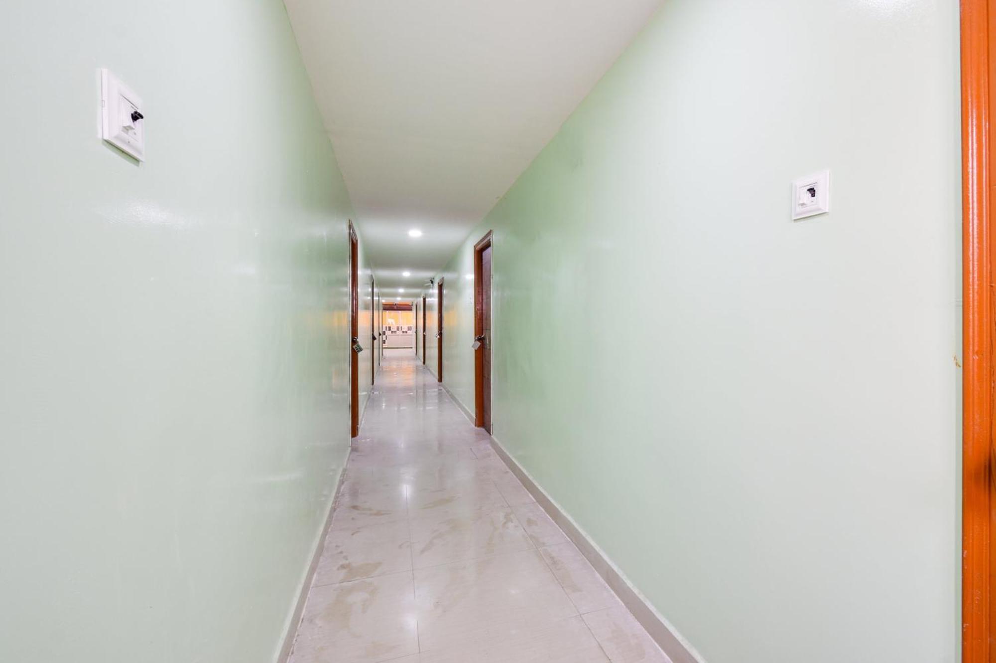 Hotel O Lucky Grand Hyderabad Eksteriør billede